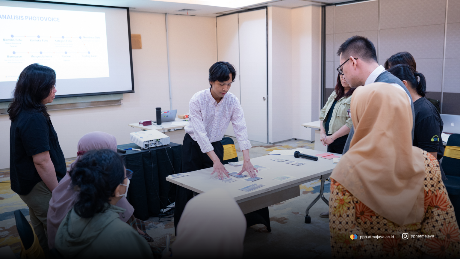 PPH UAJ mengadakan Workshop Metode Penelitian kualitatif berbasis visual dan partisipasi, yaitu Photovoice